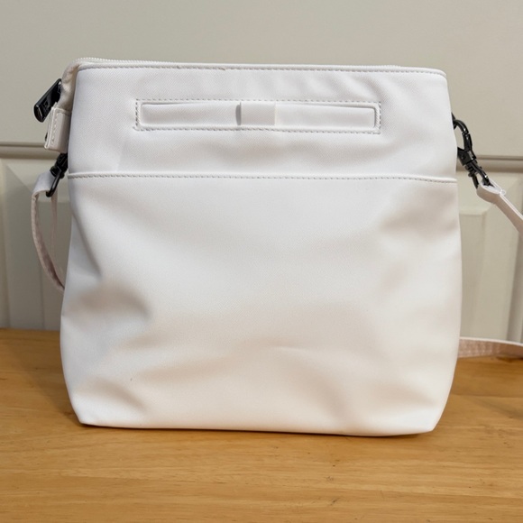 Lug Quilted Ivory Crossbody Bag White luxe - Picture 2 of 5